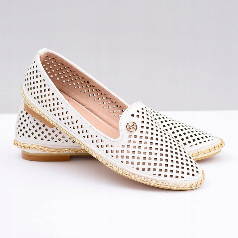 Lu Boo | White Lordsy Stylish Openwork Ballerinas 2
