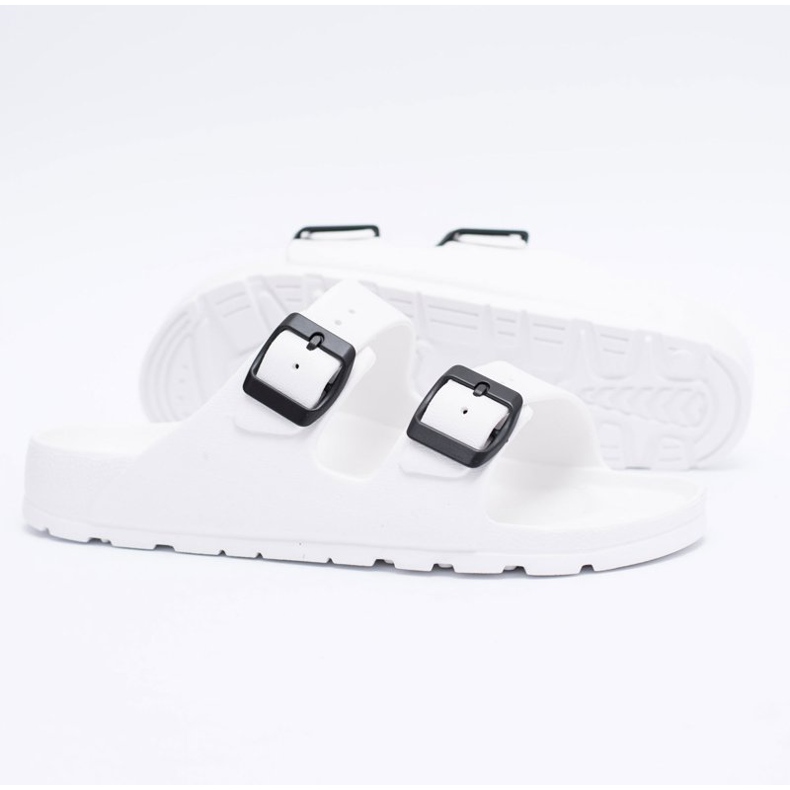 Flameshoes Women's Slippers Light Garden White 1 Flameshoes Women's Slippers Light Garden White 1