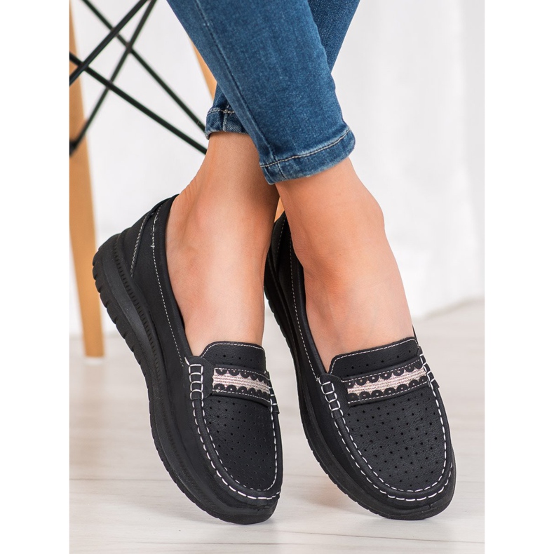 Small Swan Loafers On The Platform black 2