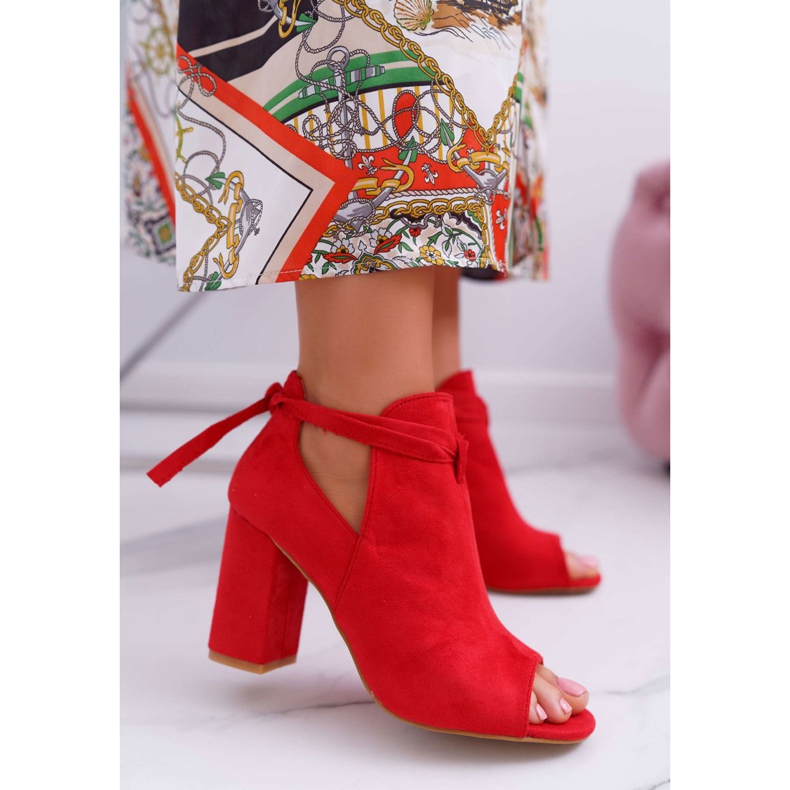 Vinceza Red Booties Sandals On A Bar Open Toes Grays 1