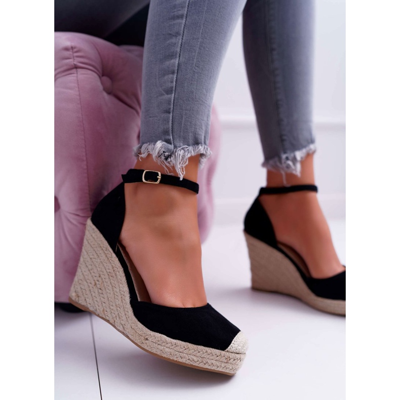 BUGO Women's Sandals On A Wedge Linen Black Tammaris 1