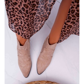 Women's Boots on a flat heel Beige Umberco 2 Women's Boots on a flat heel Beige Umberco 2