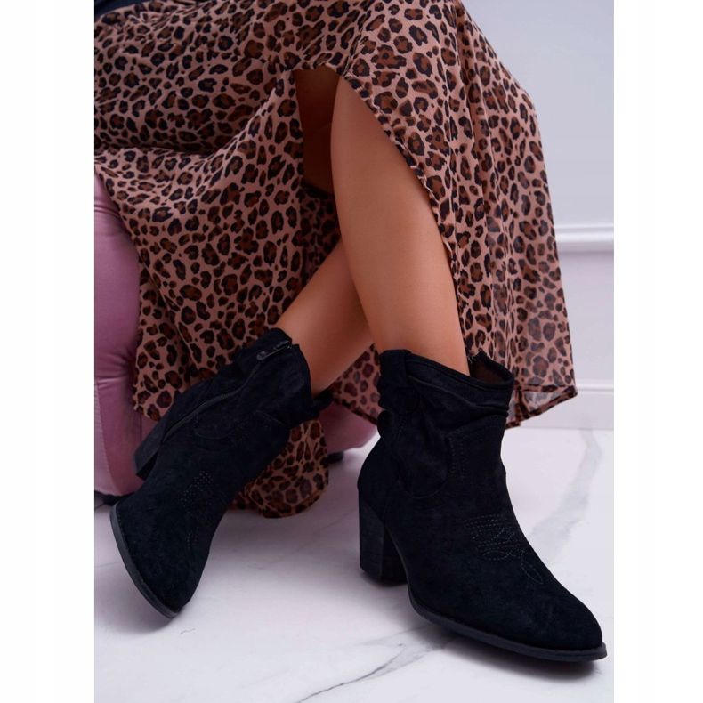 Women's Boots On Heel Black Maverick Cowboy Boots 2