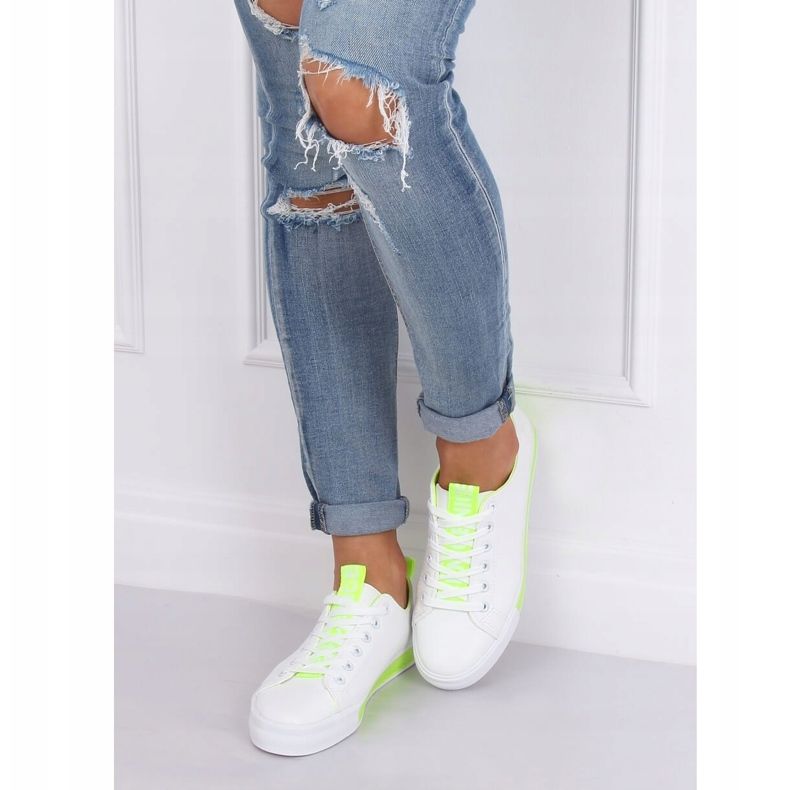 Women's white and green sneakers A88-23 Green 2