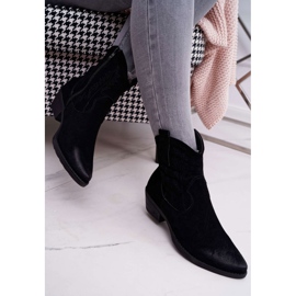 BUGO Women's Cowboy Boots Suede Black Ferders 2