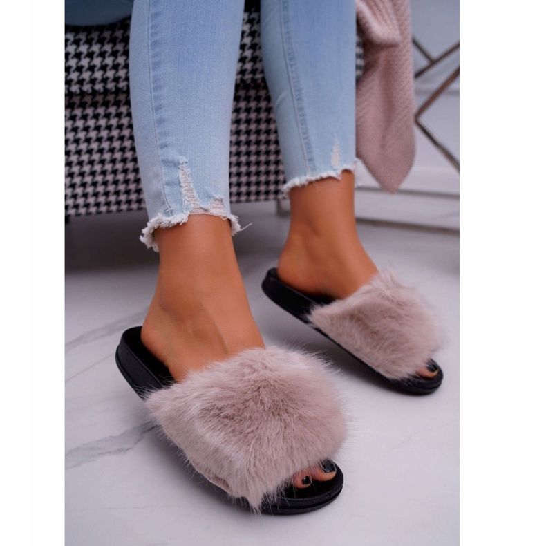 PS1 Beige NiceFur Women's Beige Slippers with Fur 1