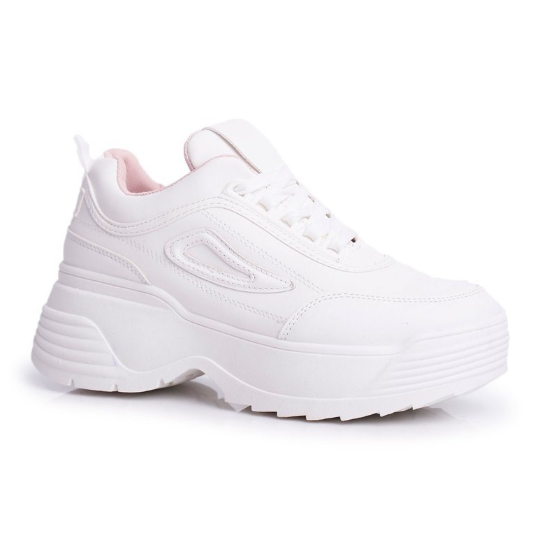 Sports shoes with shop high sole