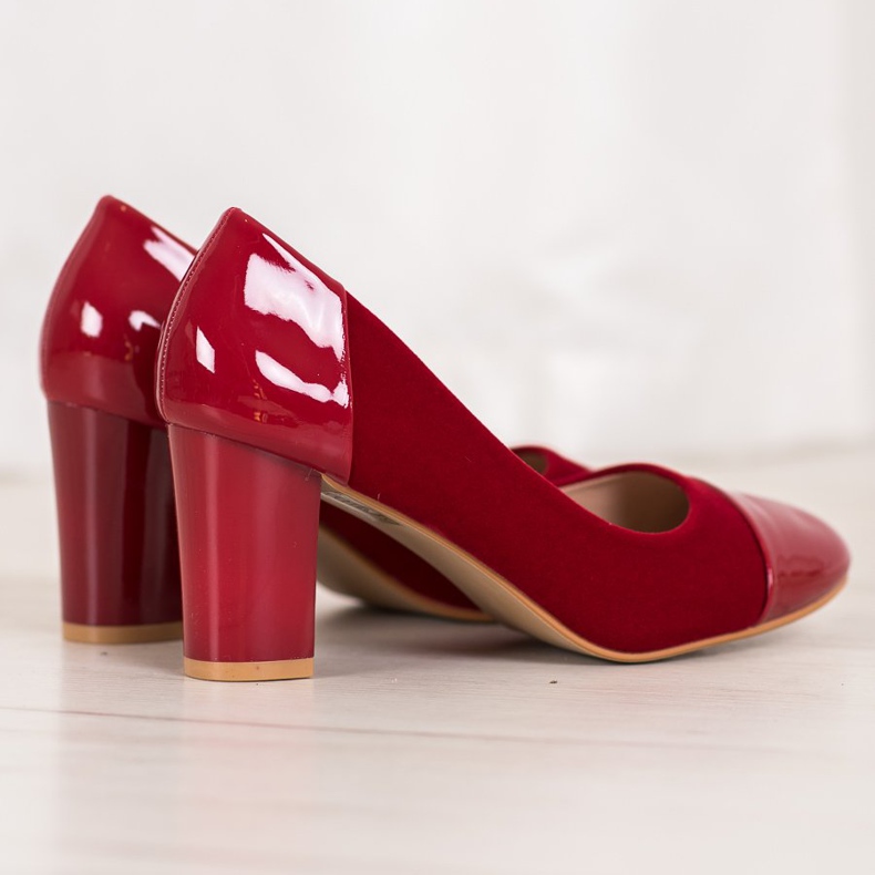 Weide Burgundy pumps red 2