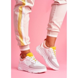 BUGO Women's Sport Shoes Pink and White Fresno 1