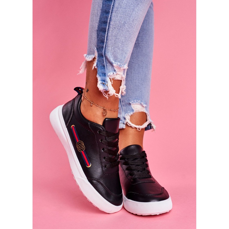 SEA Women's sports shoes Black Naomi 2 SEA Women's sports shoes Black Naomi 2