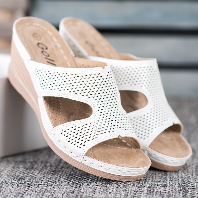 GOLL Light Wedge Slippers white 2
