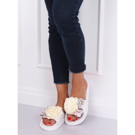 White high-soled slippers PT-109 White 1