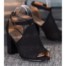 Small Swan Elegant Openwork Sandals black 2