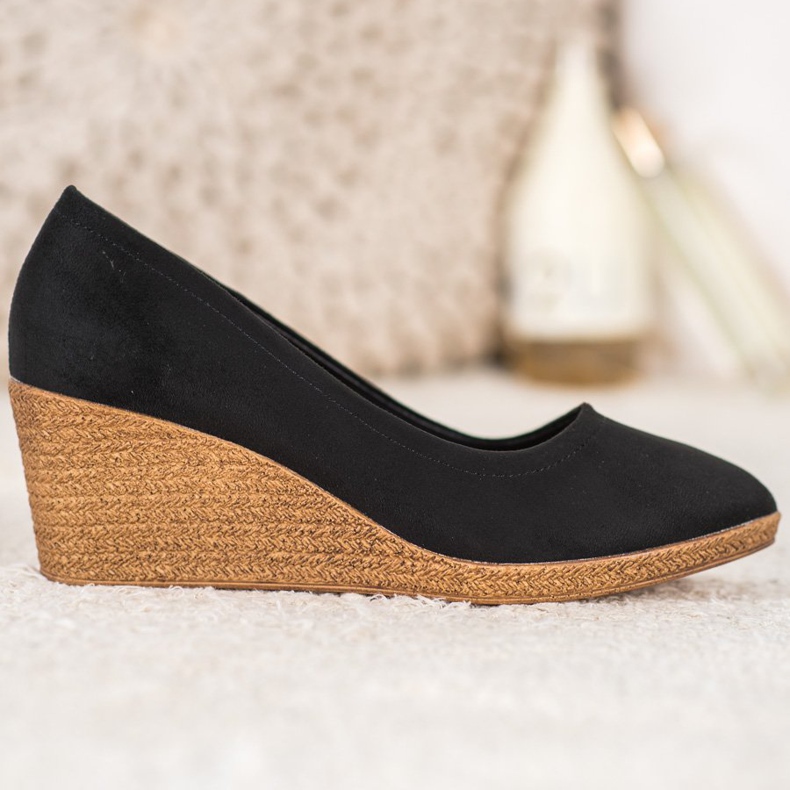 Goodin Suede Wedge Pumps black 2