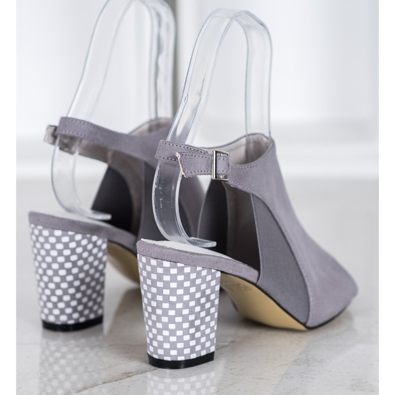 Goodin Built-up Sandals With A Checkered Heel grey 1