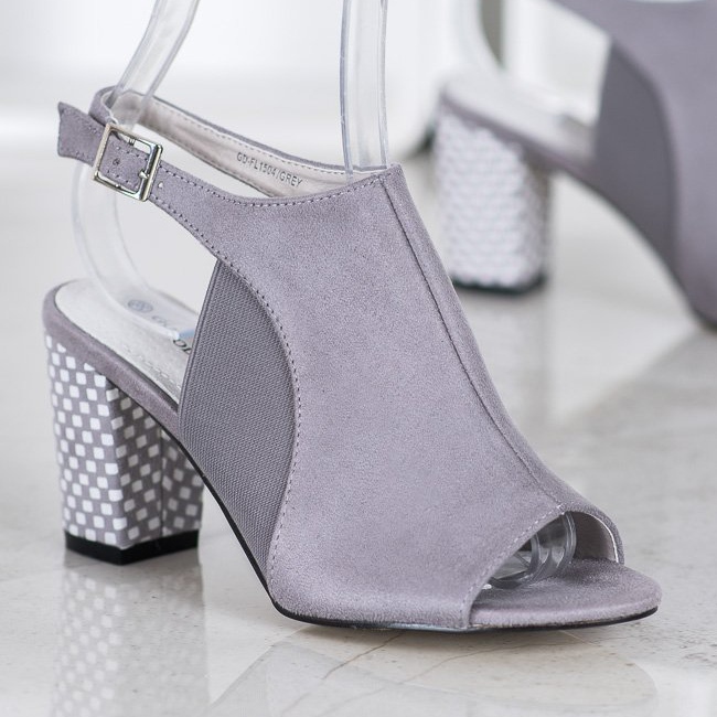 Goodin Built-up Sandals With A Checkered Heel grey 2