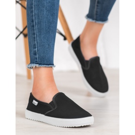 SHELOVET Slip-on Sneakers On The Platform black 1