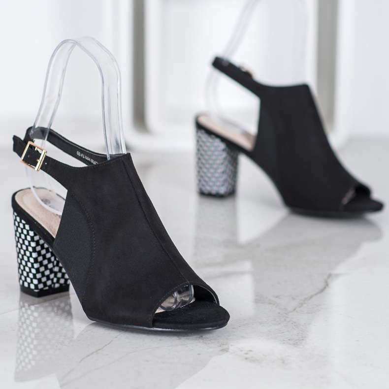 Goodin Built-up Sandals With A Checkered Heel black 2