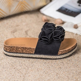 Comfortable flip-flops with flowers VINCEZA black 2