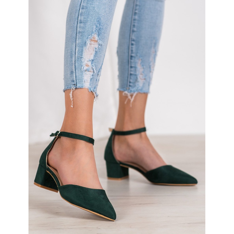 Small Swan Stylish pumps green 2