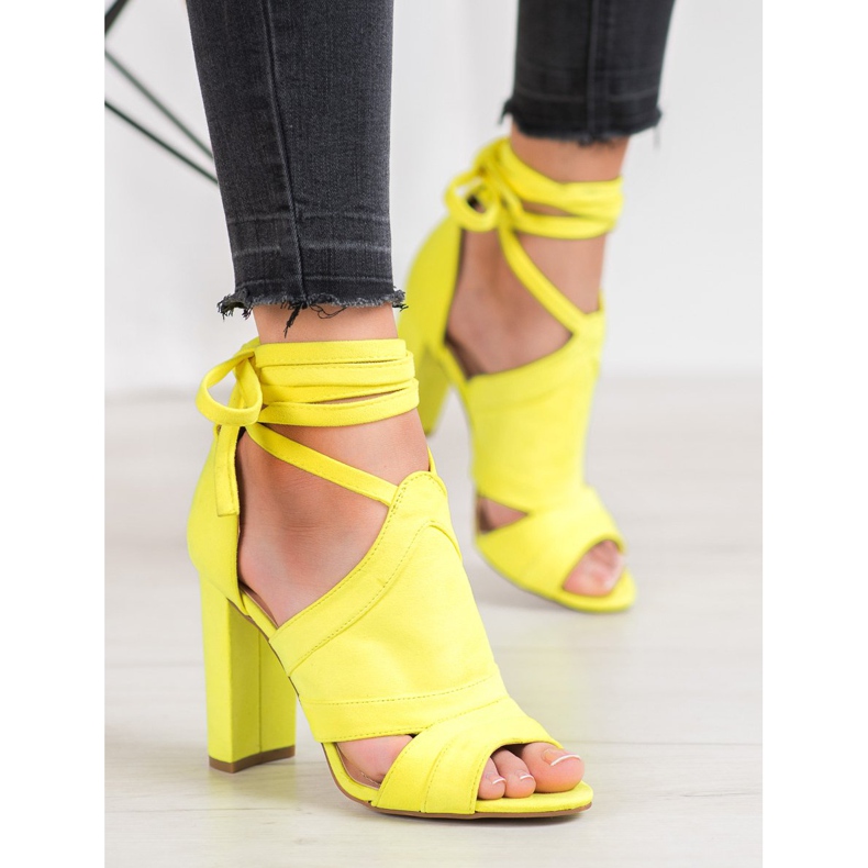 Seastar Tied Sandals On A Post yellow 1