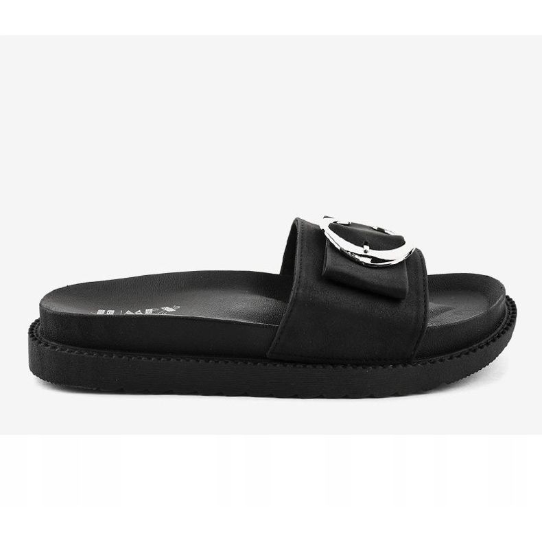 Black slippers with a YQ10067 buckle 2