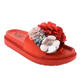Red slippers with flowers PT-109 1