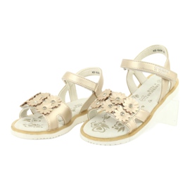 Gold sandals with flowers and sequins American Club xD10/20 golden 2