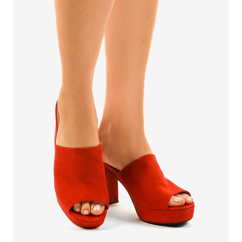 Red suede heels 9R17 2