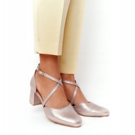 Women's Pumps Maciejka Leather Golden 04070-25 2