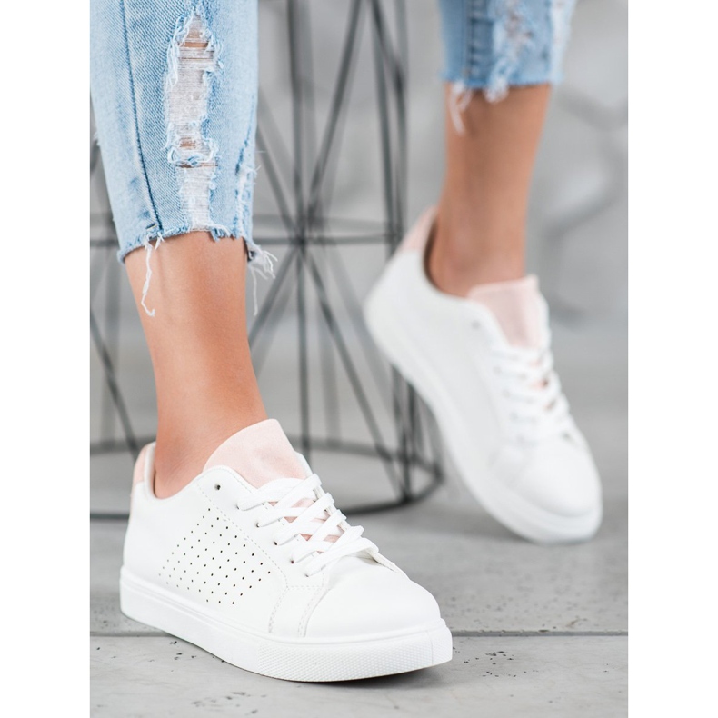 SHELOVET White Shoes With Suede Inserts 1