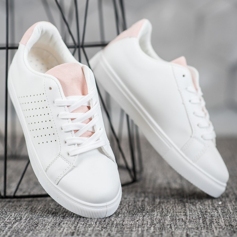 SHELOVET White Shoes With Suede Inserts 2