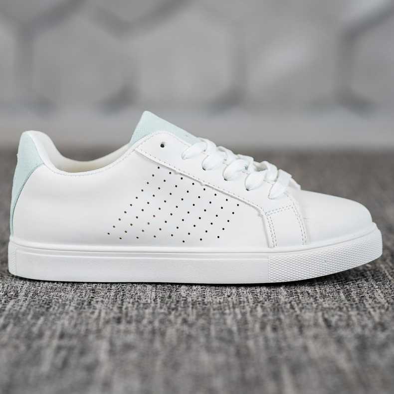 SHELOVET White Shoes With Suede Inserts 2