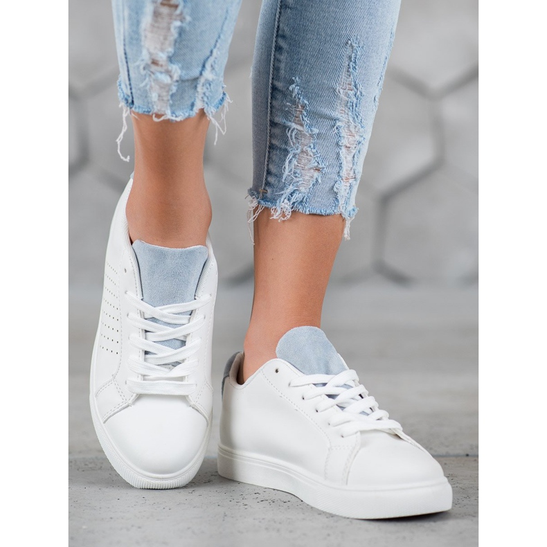 SHELOVET White Shoes With Suede Inserts 1