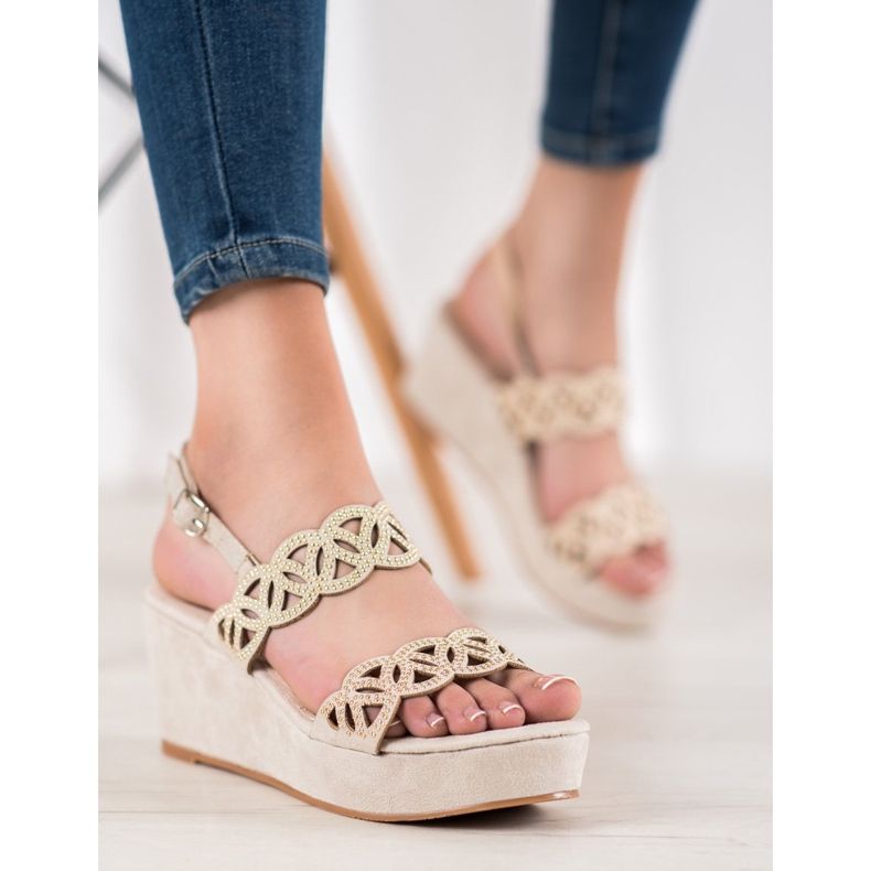 Aclys Wedge Sandals beige 1