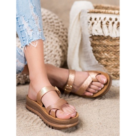 Comer Slippers On The Fashion Platform yellow 2