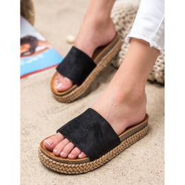 Comer Casual Slippers On The Platform black 1