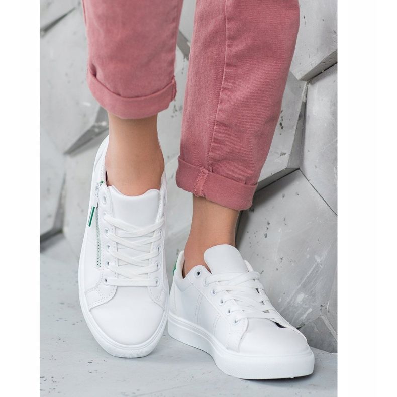SHELOVET White Sneakers With A Zipper 1