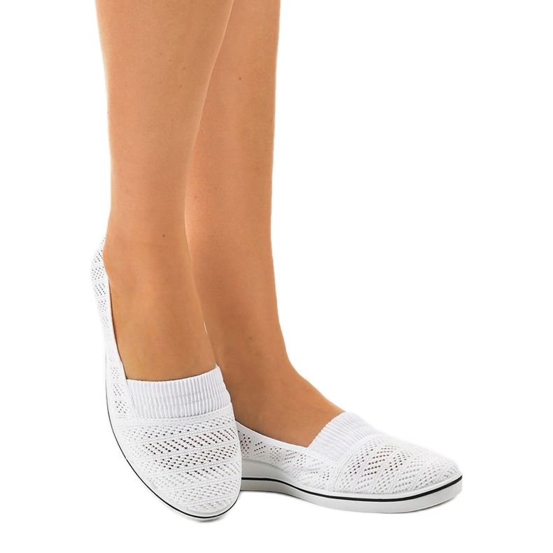 White sneakers on a wedge heel HJ1801-9 1