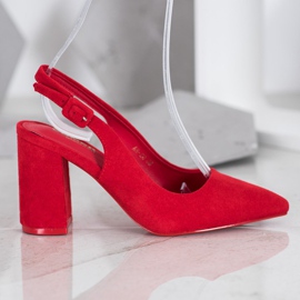 Comer Classic Pumps With An Open Heel red 2