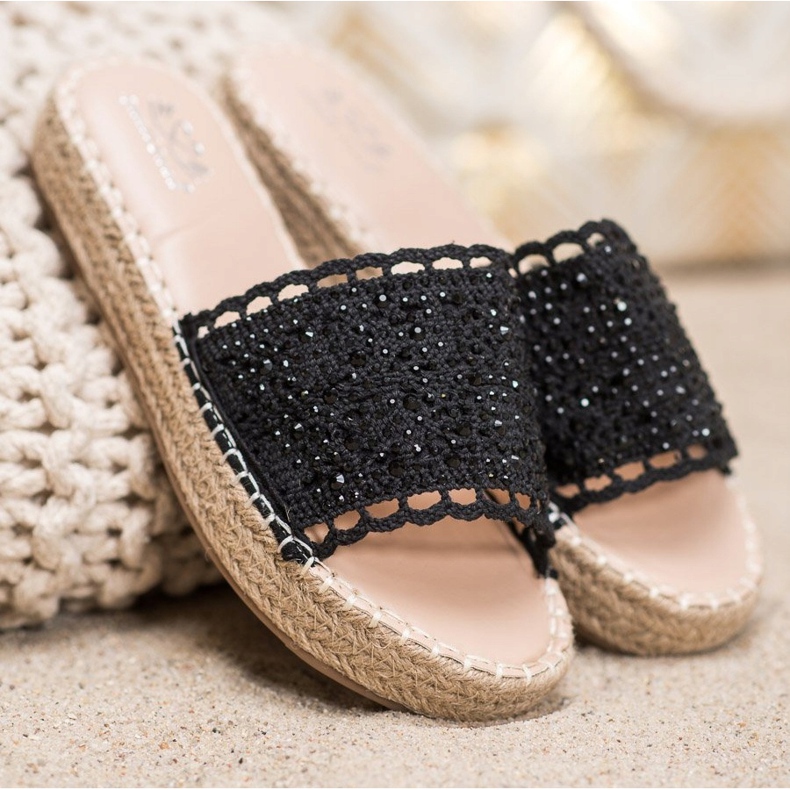 Small Swan Slippers With Crystals black 1