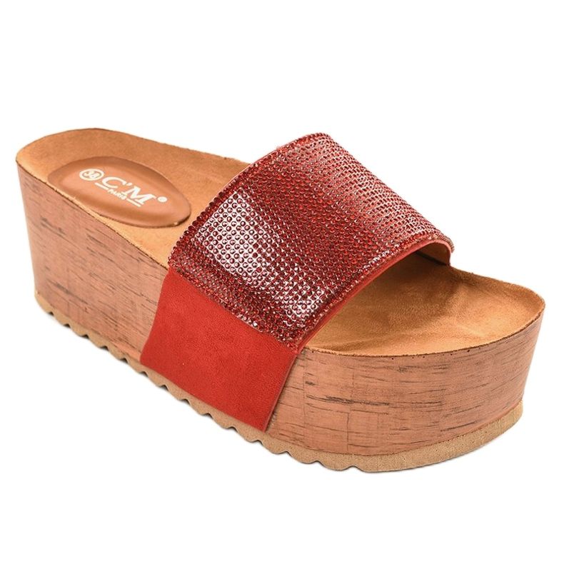 Red slippers on the platform 77-99 1