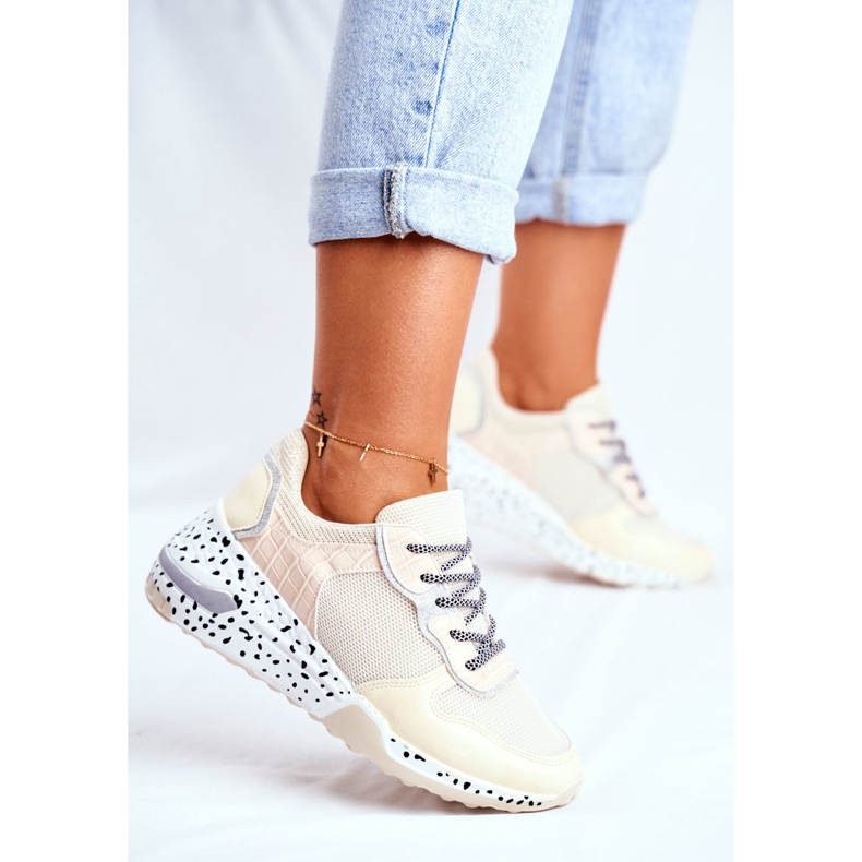 Women's Sport Shoes Hidden Wedge Beige Pinky 2