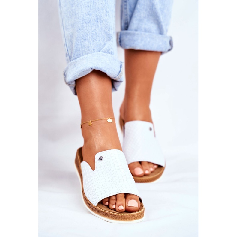 Women's Slippers Elegant Leather White Nicole 2495 Pompey 1 Women's Slippers Elegant Leather White Nicole 2495 Pompey 1