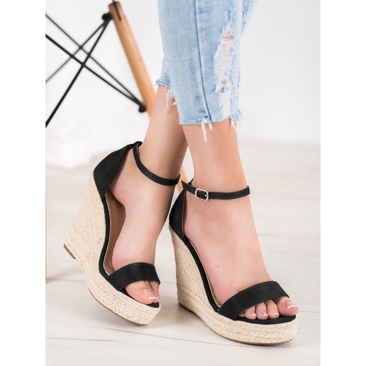 Sexy 2025 black wedges