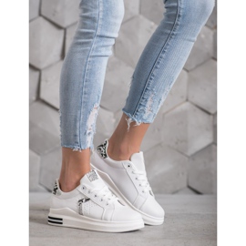 SHELOVET Sport shoes made of eco leather white 1