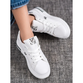 Sweet Shoes White Sneakers 1 Sweet Shoes White Sneakers 1