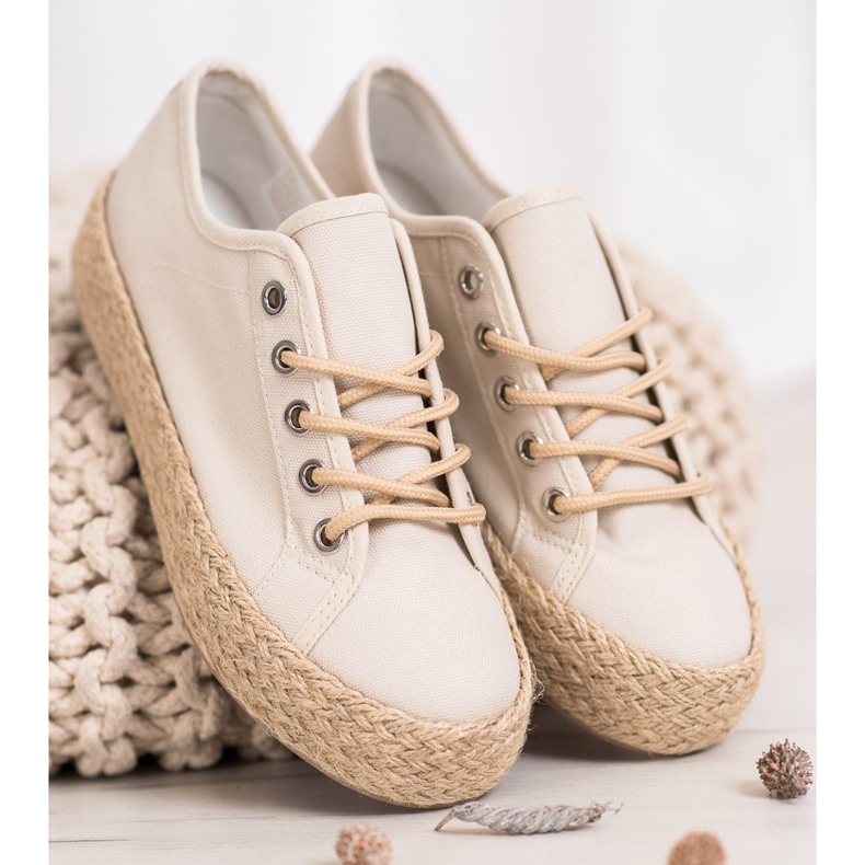 Kylie Sneakers On A Straw Platform brown 2