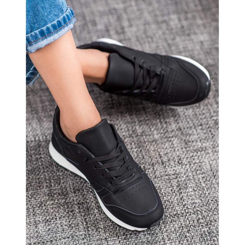 Camo Classic Black Sport Shoes 1