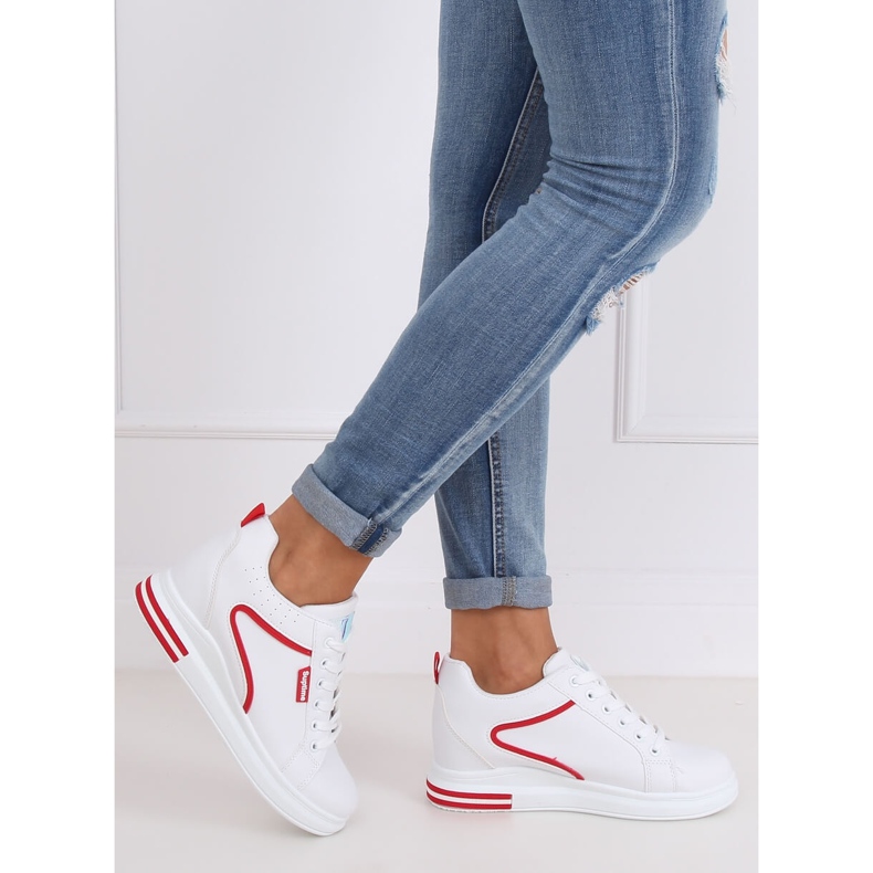 White Sneakers on the wedge NB337 Red 2